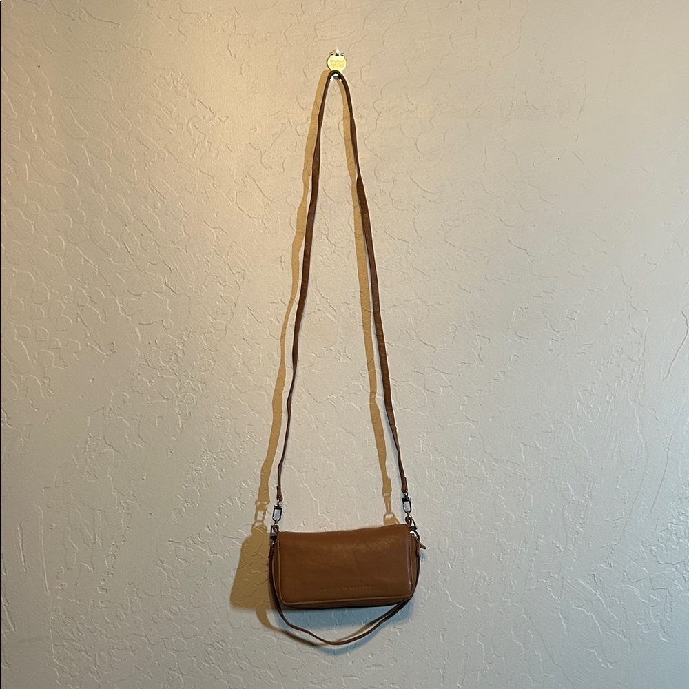 Wilsons Leather camel Brown Wristlet Clutch - Picture 4 of 9